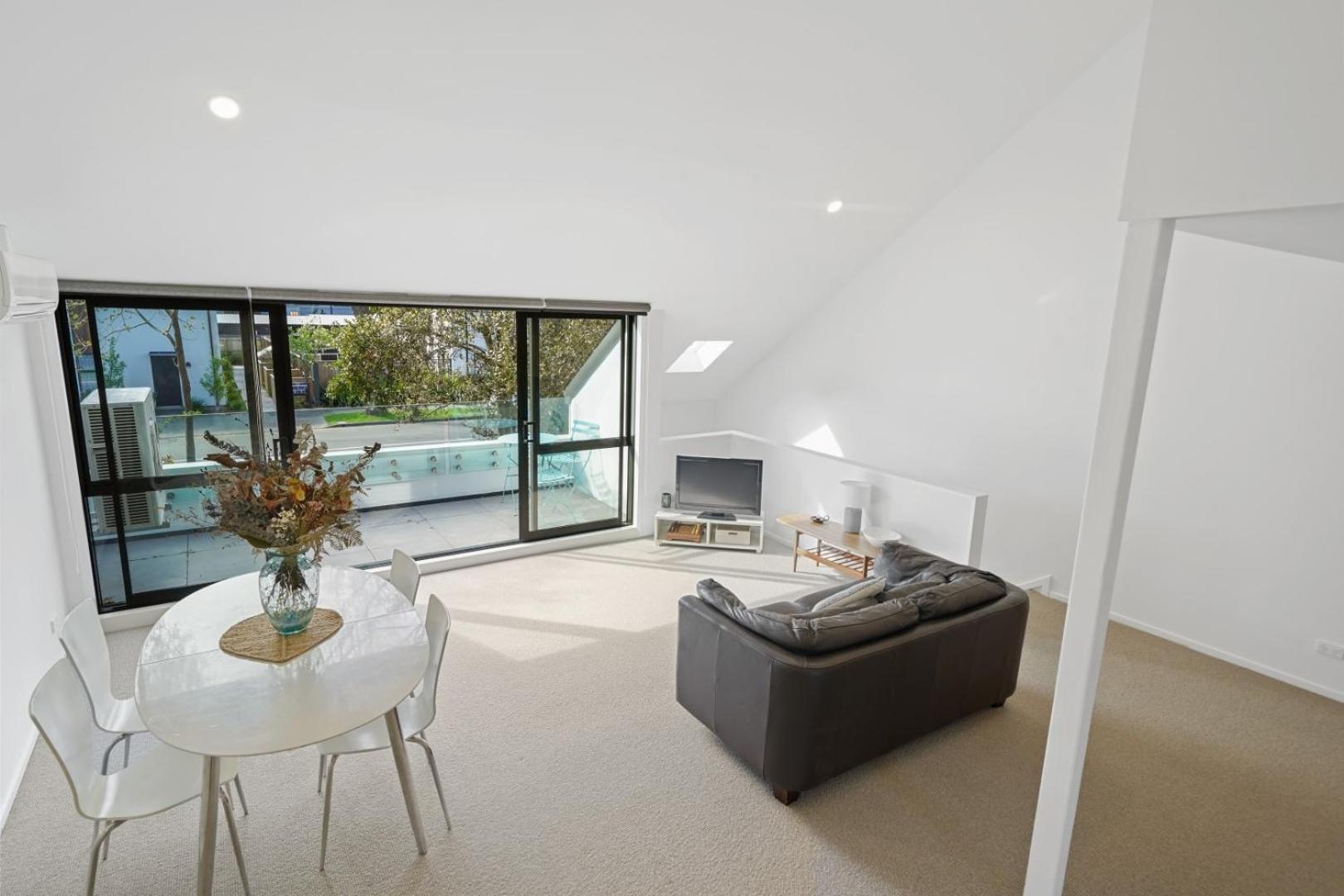 Chester St East - Christchurch Holiday Homes エクステリア 写真